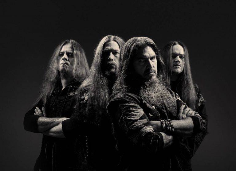 Machine Head lança hoje seu novo álbum Øf Kingdøm and Crøwn
