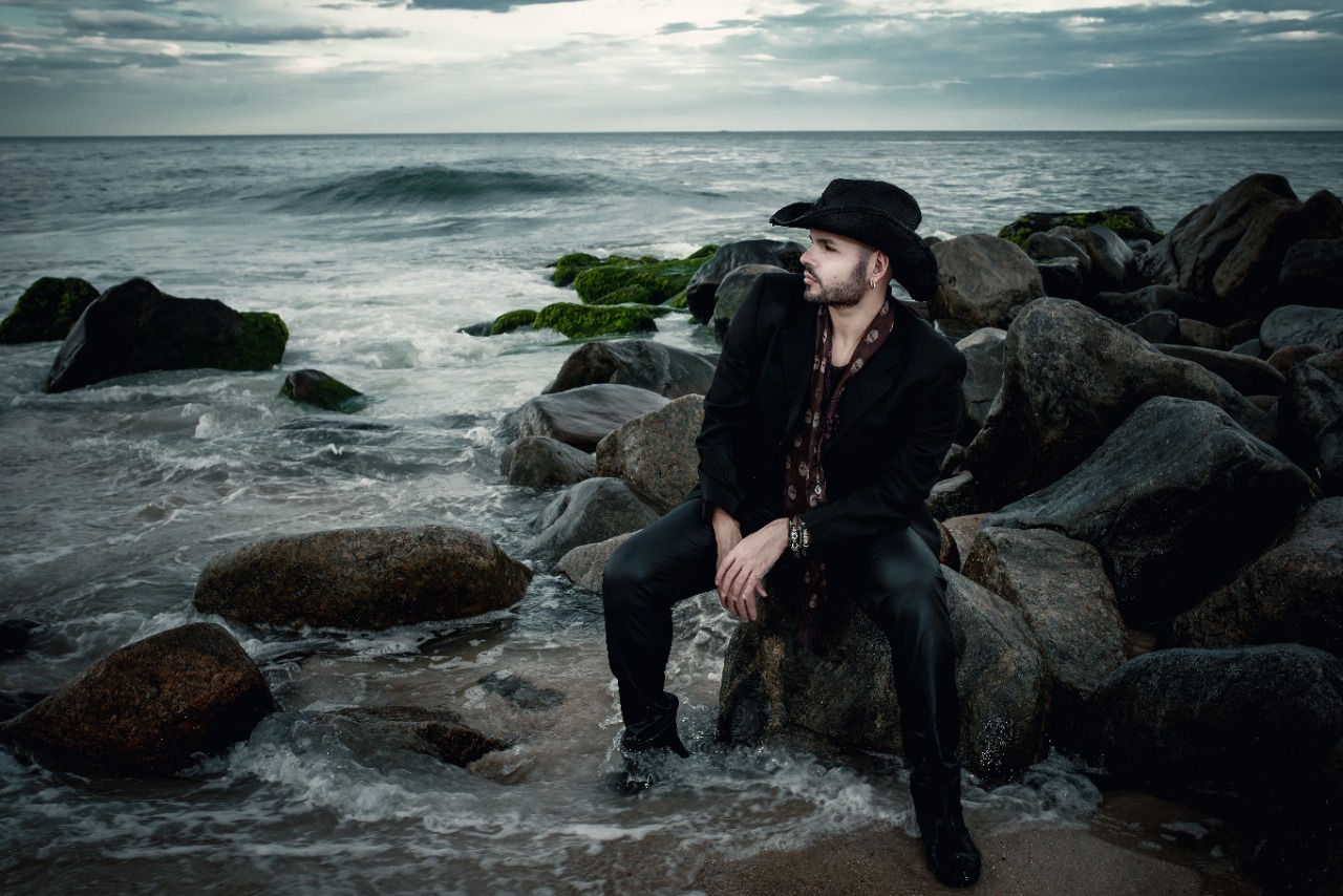 Guitarrista do Lyria, Rod Wolf participa de novo álbum da Facing Fear