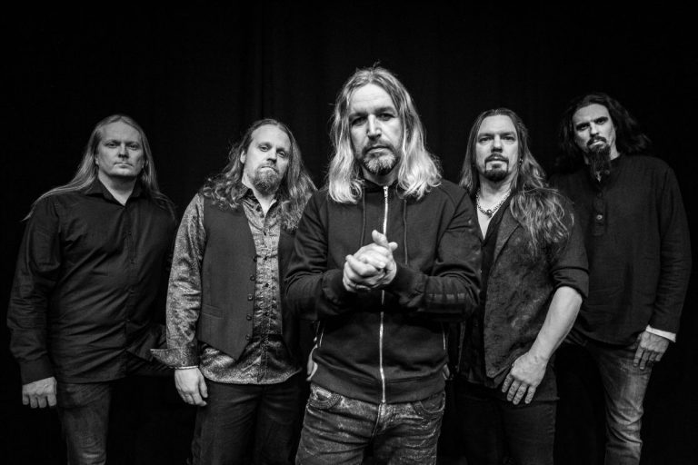 Sonata Arctica disponibiliza lyric video para a faixa ‘Victoria’s Secret’