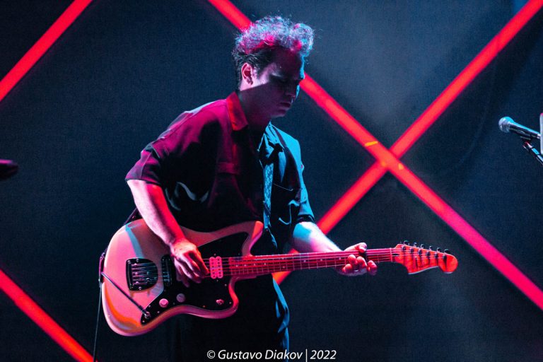 She Past Away marca o retorno da nova onda da dark-wave à São Paulo