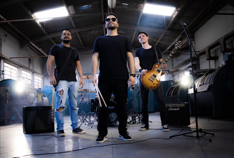 Tio Guéder, power trio mineiro, lança videoclipe de single ‘Sossegado’