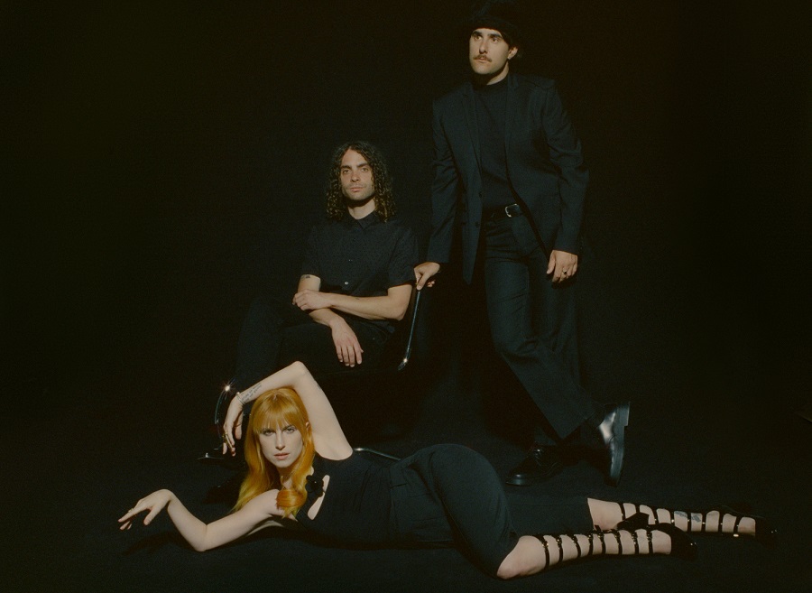 Paramore lança novo single; Ouça “C’est Comme Ça”