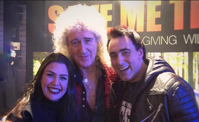 Ator e cantor está em turnê de mais de 60 shows na Europa com o tributo oficial ao Queen, idealizado por Brian May e Roger Taylor, e se apresentou na casa que já recebeu grandes nomes da música mundial