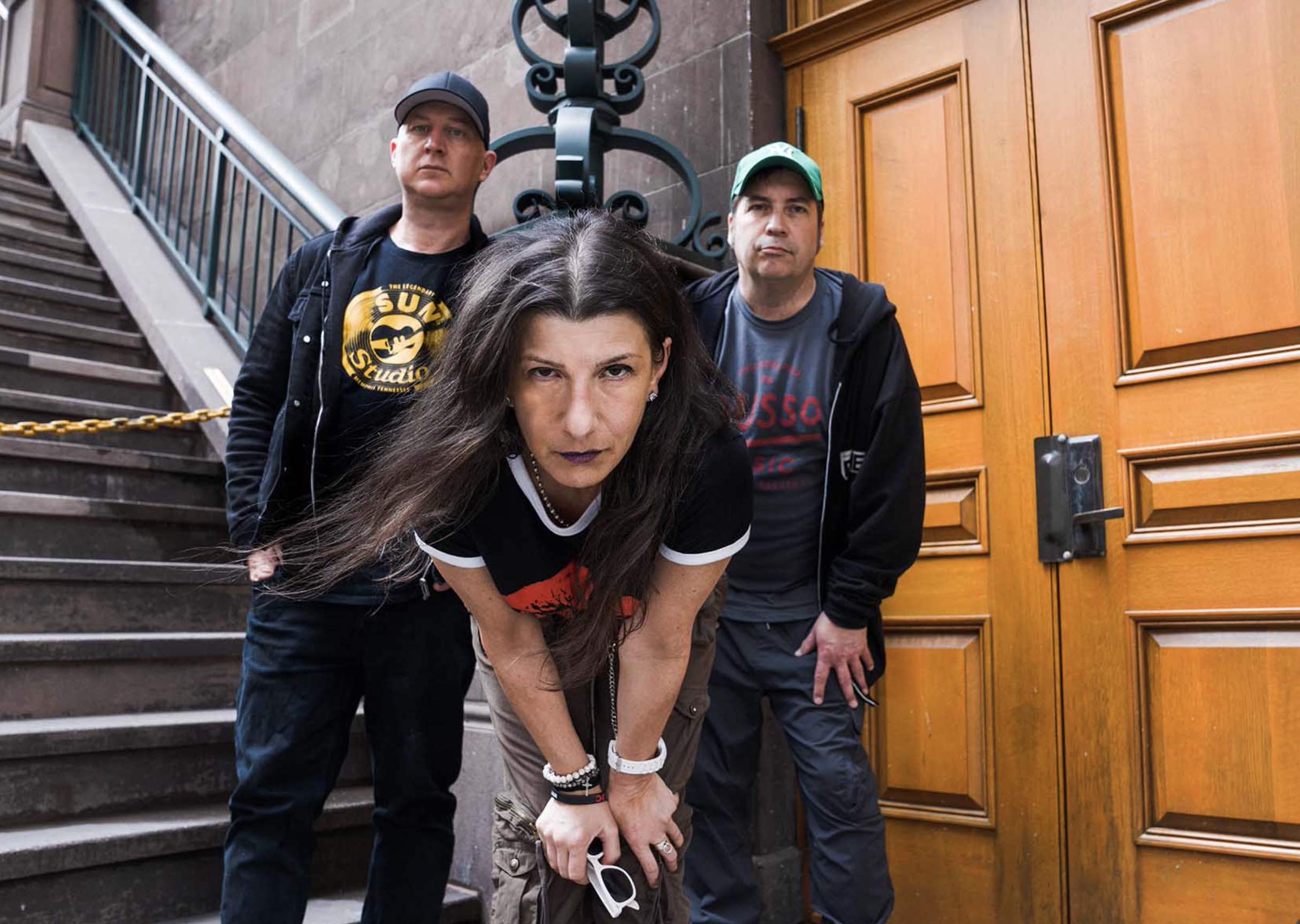 ON: banda de rock alternativo lança álbum de estreia e inicia tour pelos Estados Unidos