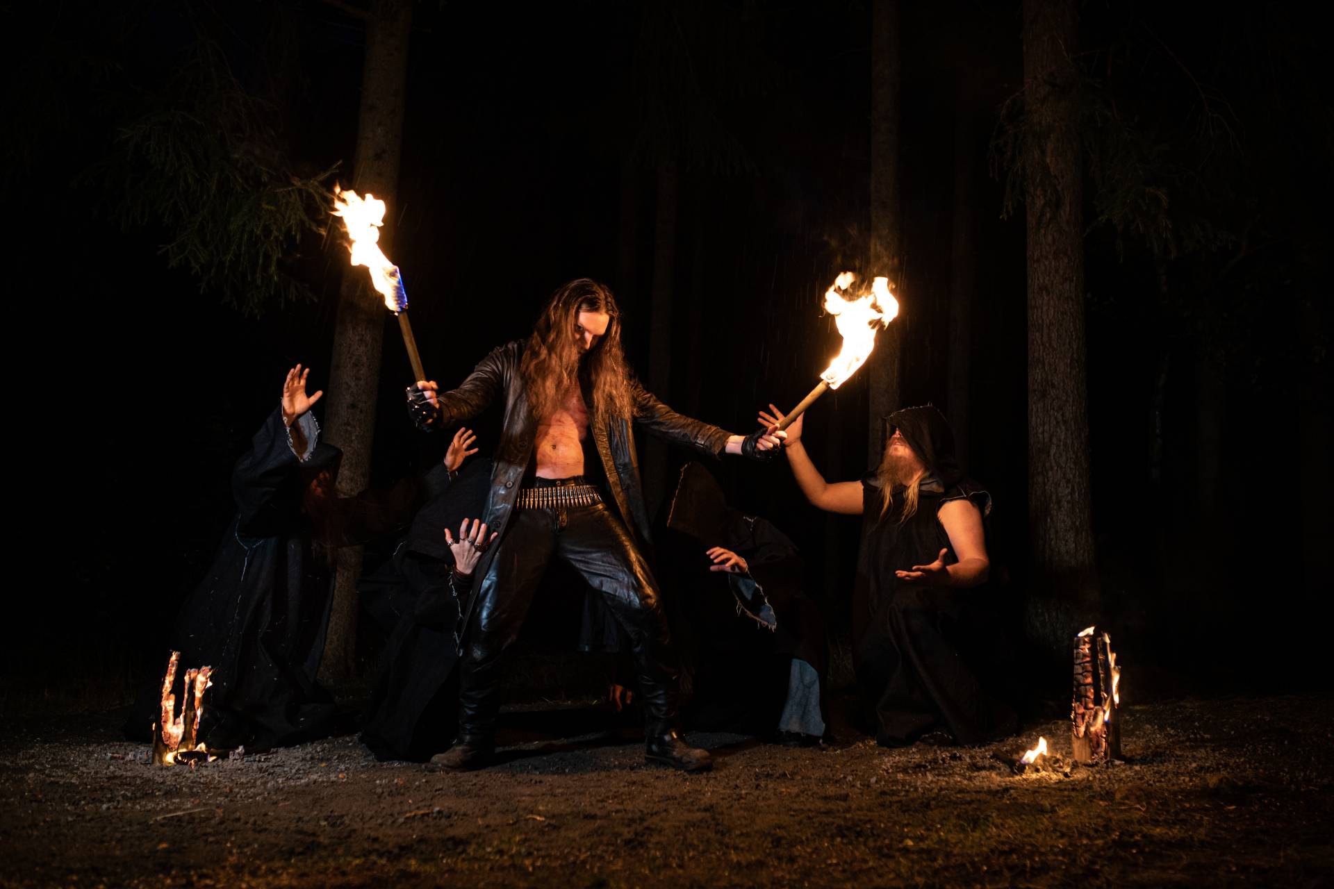 Banda finlandesa de metal Kuoleman Galleria lança quarto álbum completo “Pedon synty”