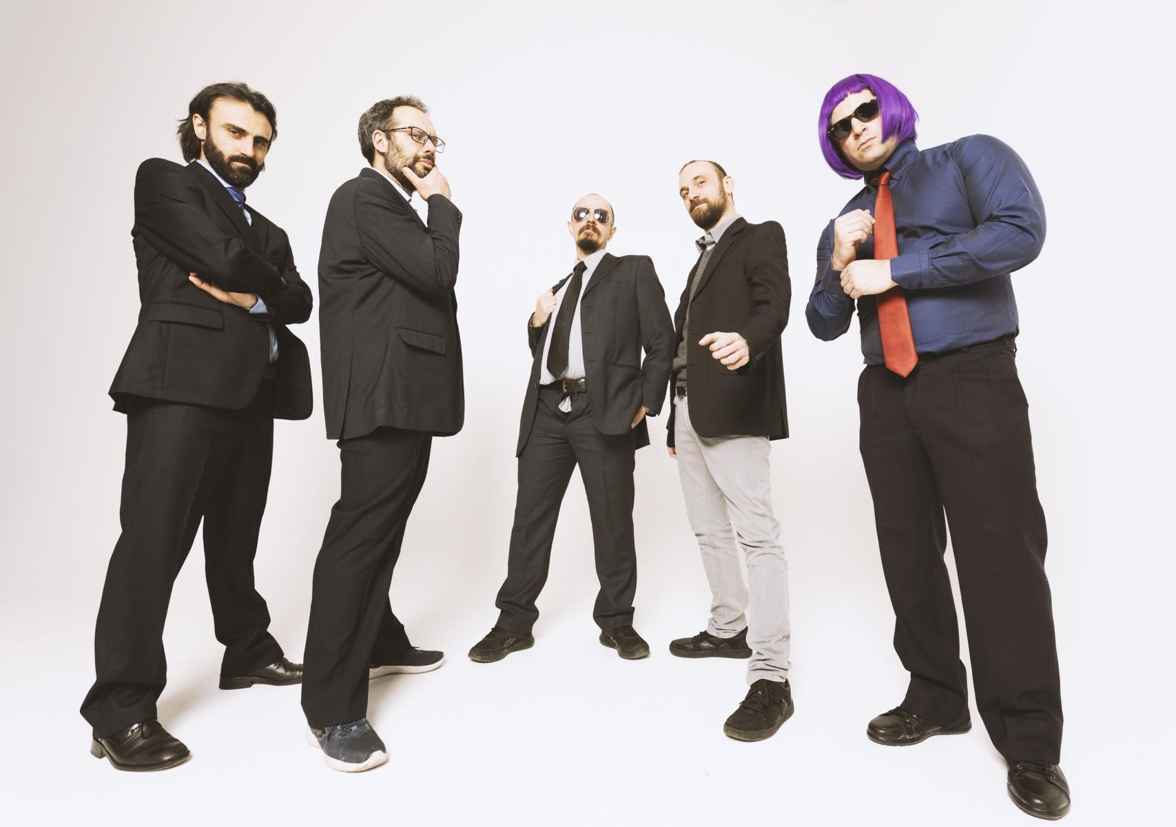 Nanowar of Steel lamenta a perda da Copa do Mundo em seu terceiro single intitulado ‘Pasadena 1994’, com a participação de Joakim Brodén (Sabaton)