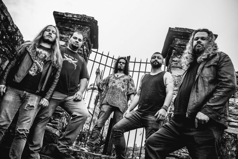 Banda mineira Pesta lança novo vídeo ao vivo de “Witches’ Sabbath”