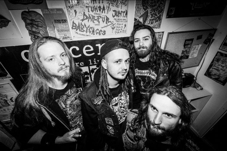 Demolizer, banda dinamarquesa de thrash, anuncia lançamento de novo álbum em julho