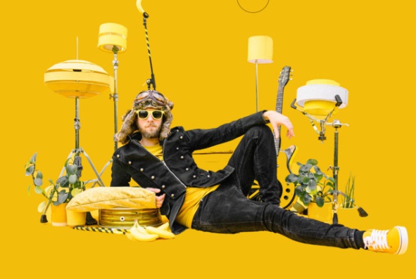 Solar ParAchute promove single “Brother Mirror”, retirado do novo EP