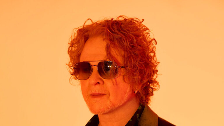 Simply Red lança novo álbum “Time”