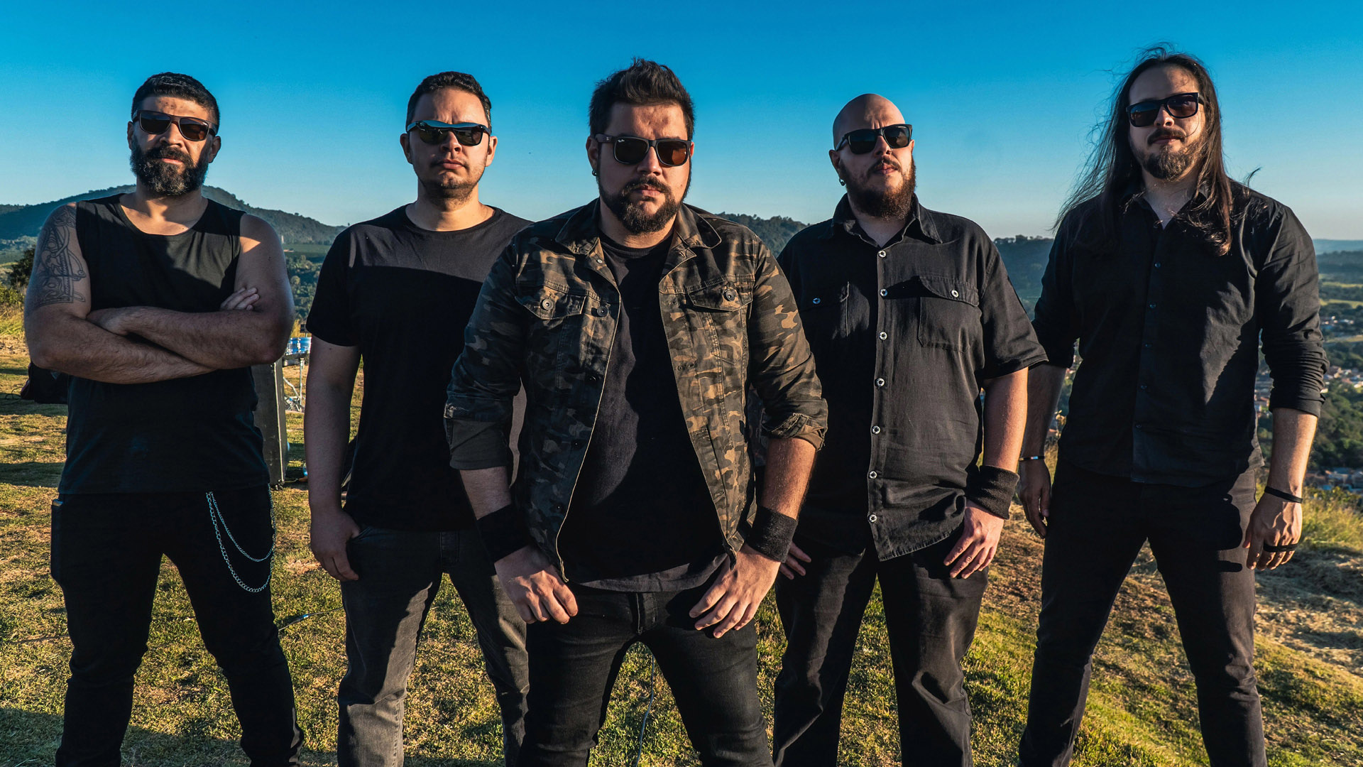 Chicken Rocket lança ‘Find Another Way’ e traz a energia dos anos 80 de volta