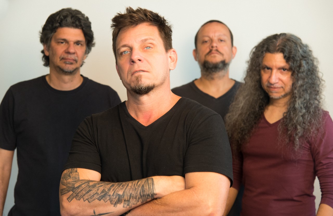 Taurus inicia novo ciclo, com novo vocalista