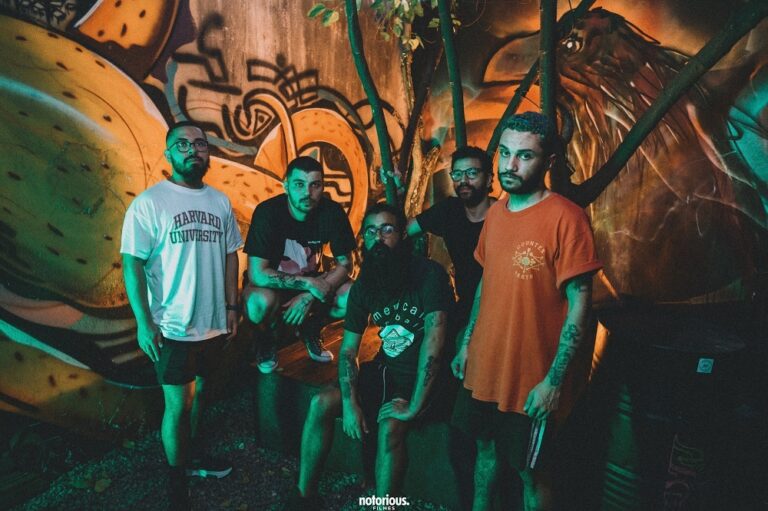 Colina estreia com o EP Lar, entre o post rock e o emo