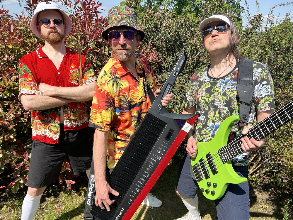 Moose Wrench retorna com novo single; Ouça “Not Dead Yet”