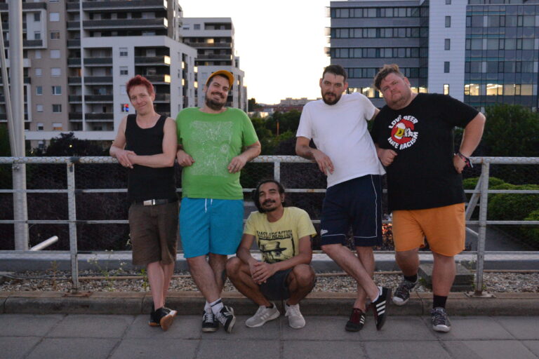 Banda húngara Fuck Bad Things prepara-se para lançar seu novo EP “Újra meg újra”