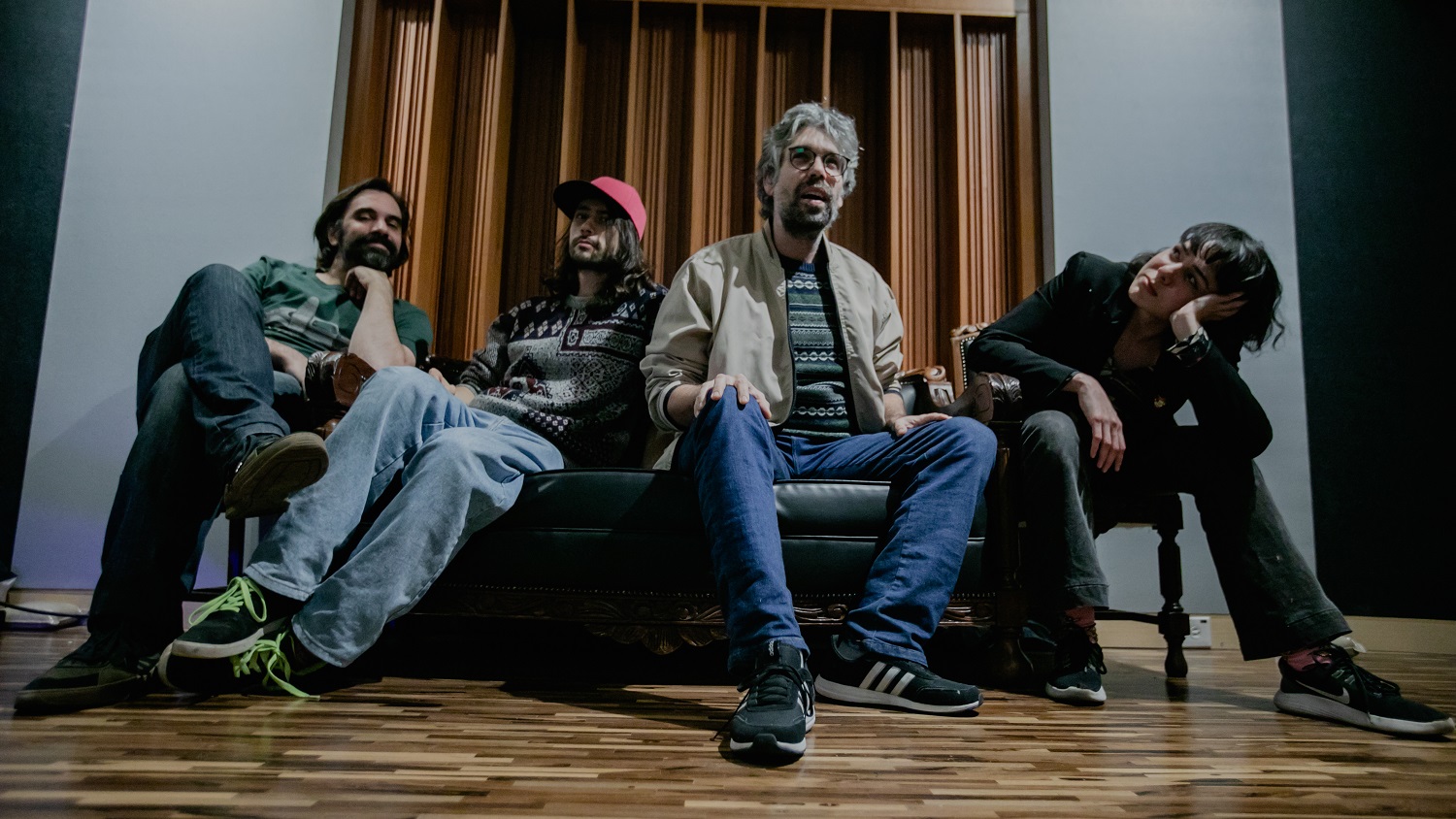 Os Fadas revelam o single ‘Sei Lá Vie’ como prévia do EP ‘Sono Ruim’