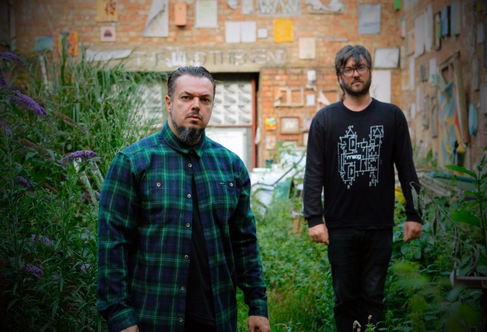 Petbrick, projeto de Iggor Cavalera, e o lendário Lightning Bolt, juntos no Brasil