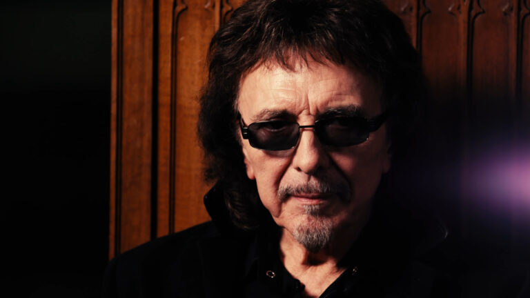Tony Iommi: “Quando começamos, não havia um modelo para o heavy metal”
