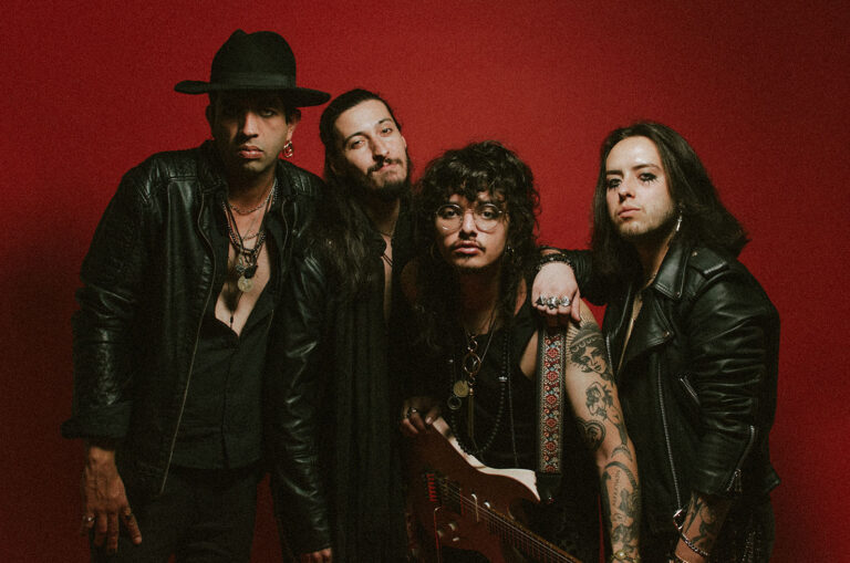 Electric Gypsy: Banda brasileira que faria turnê com Paul Di’anno segue na Europa para apresentações pelo Reino Unido