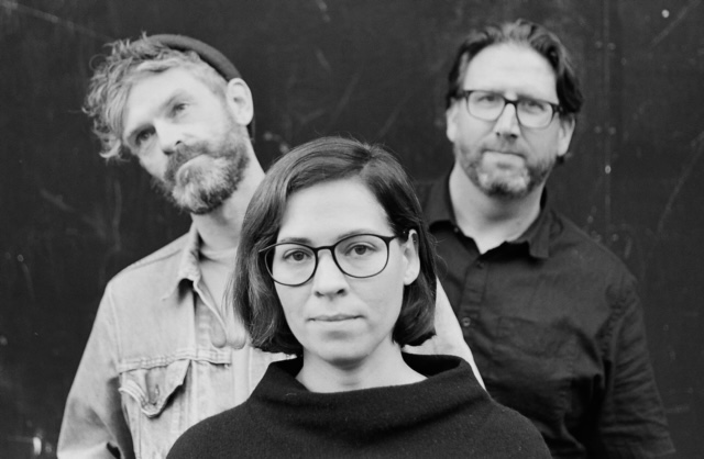 Swiims retorna após hiato com novo hit; Ouça “Fade Days”