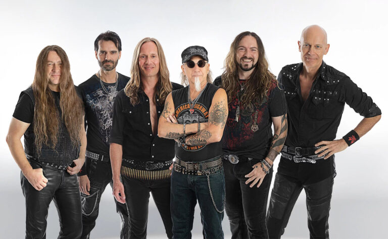 Accept vem ao Brasil em maio com Joel Hoekstra (Whitesnake) na guitarra