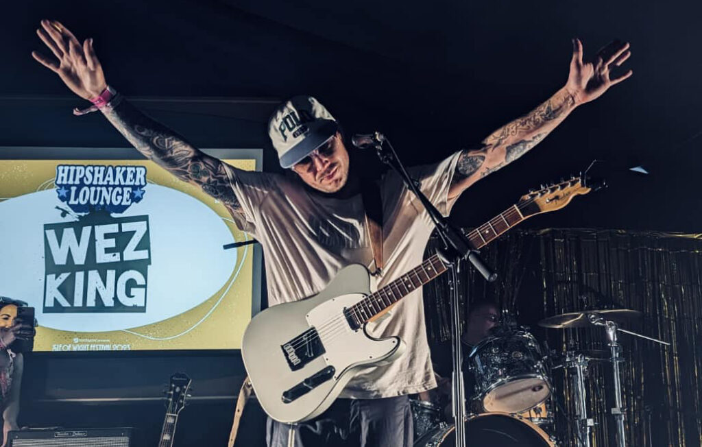 Wez King: revelação do indie rock lança single “Officer”