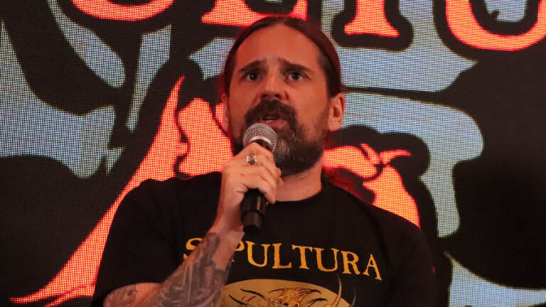 Andreas Kisser, do Sepultura, comunica o falecimento de sua mãe, Dona Anna