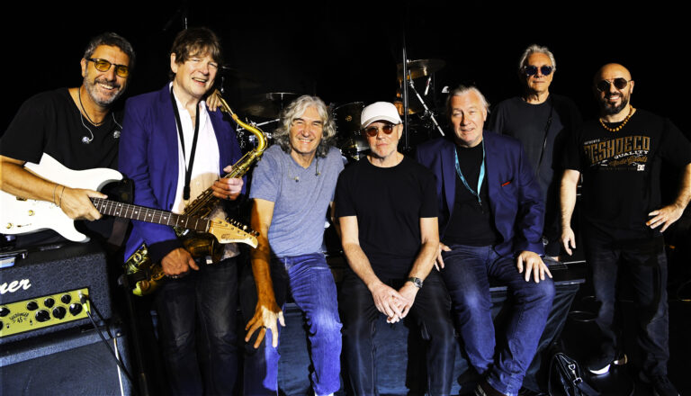 Dire Straits Legacy traz turnê para Santos nesta sexta (10)