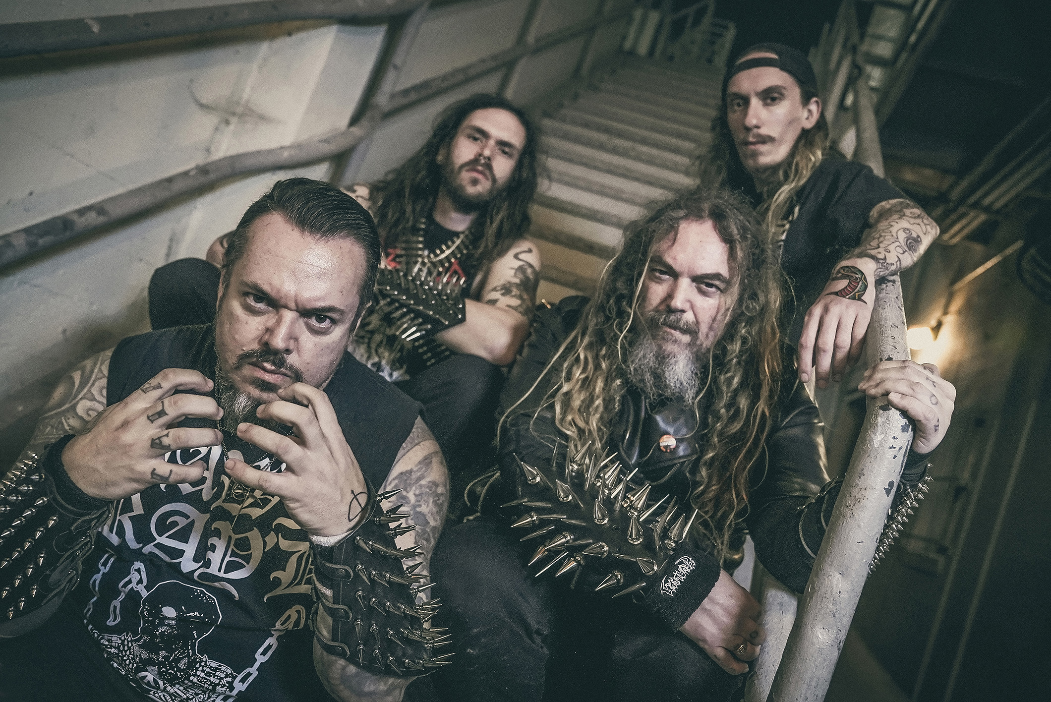 Cavalera lança novo álbum Schizophrenia e lança videoclipe visualizer “Nightmares Of Delirium”