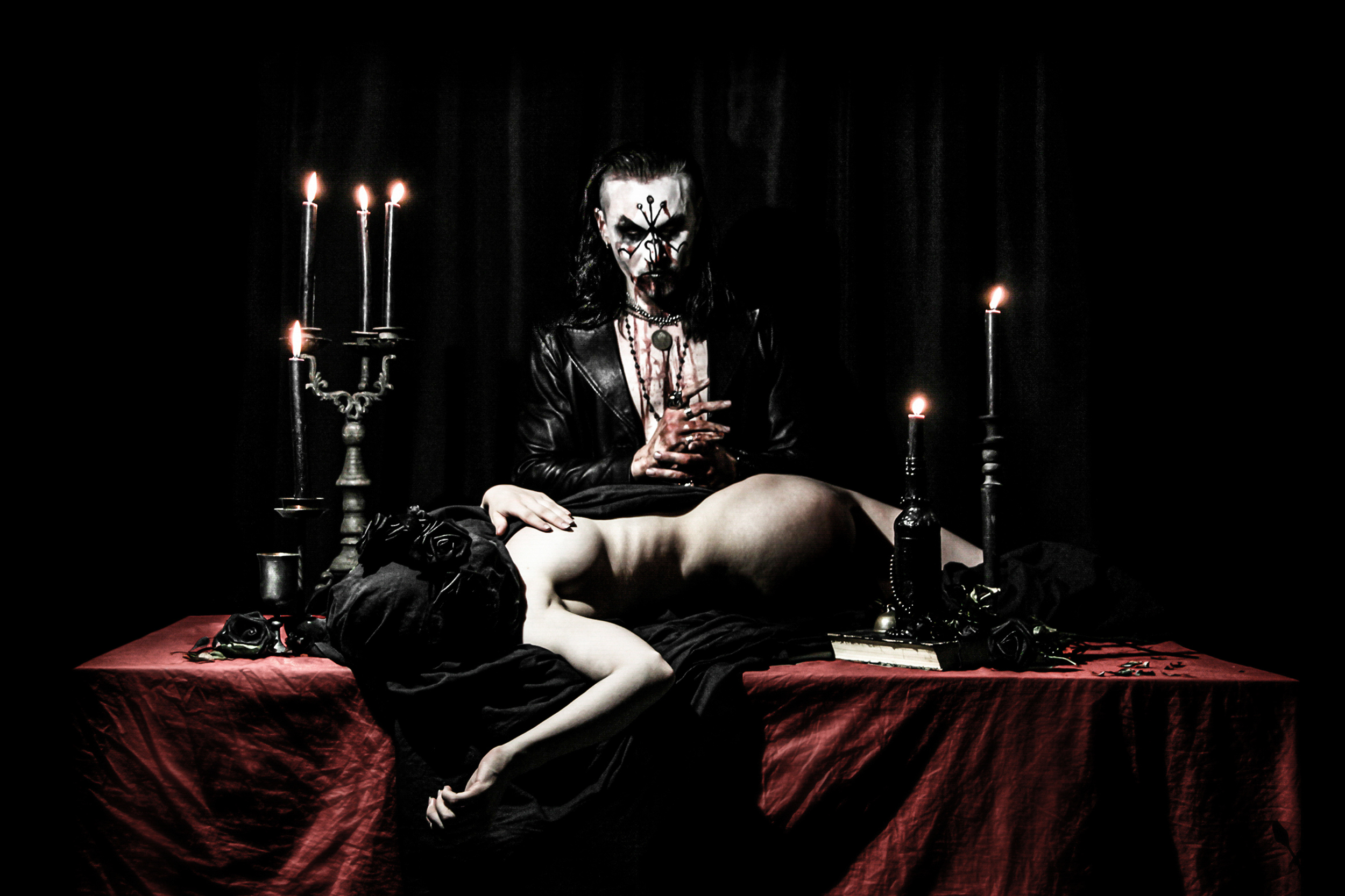 Curse Upon A Prayer lança o single ‘Black Venus Erotica’