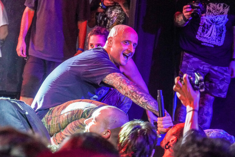 Gorilla Biscuits retorna ao Brasil com show enérgico e memorável
