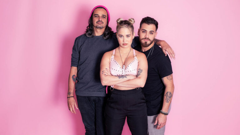 Blast Party chega a São Paulo com Supercombo, Plutão Já Foi Planeta e mais bandas