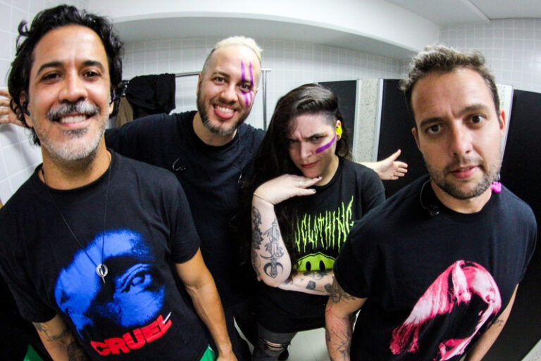 Ego Kill Talent apresenta seu álbum mais recente, Call Us By Her Name no Sesc Guarulhos