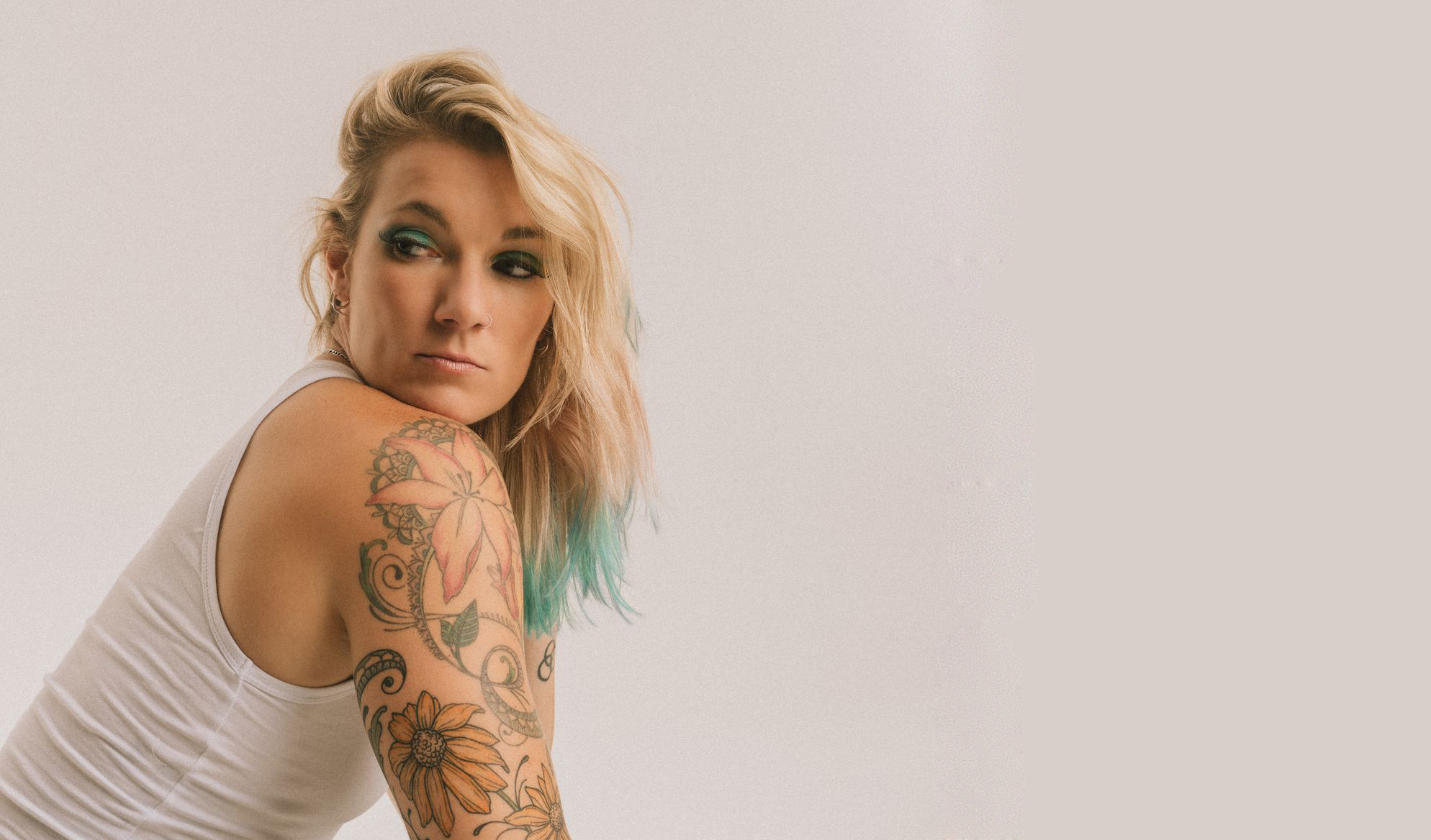 Jessie Phelps lança o single “Well Done”