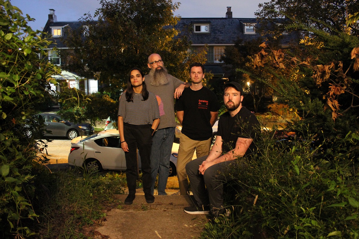 Icarus Phoenix lança single “Doctor! Doctor!”
