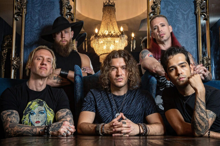 Velvet Chains lança o novo single “Dead Inside”