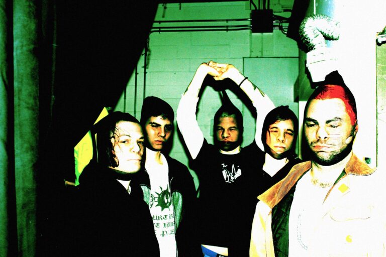 Hillsboro lança novo EP e videoclipe “White Trash”