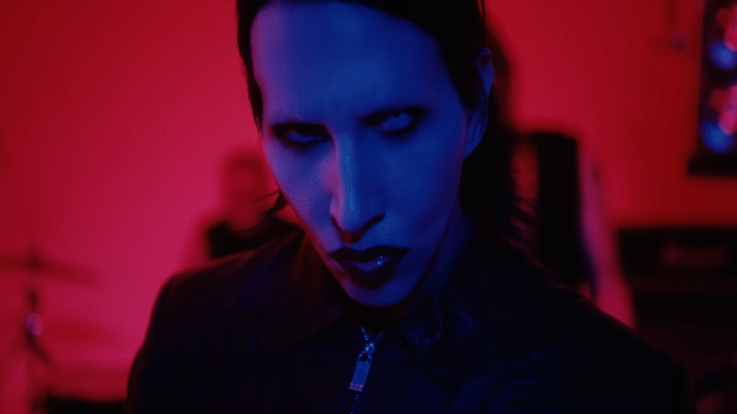 Marilyn Manson lança novo single 