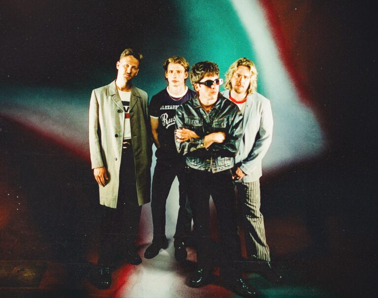 Circa Waves lança o marcante single “American Dream”
