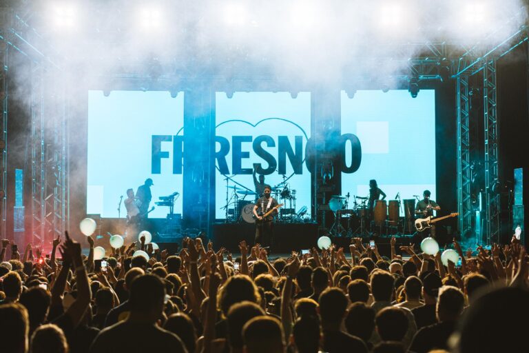 Fresno apresenta turnê ‘Eu Nunca Fui Embora’ no Espaço Unimed, em São Paulo