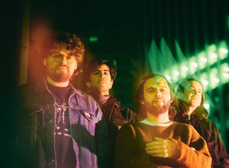 La Ciencia Simple, banda chilena de post-rock, faz show pela primeira vez no Brasil