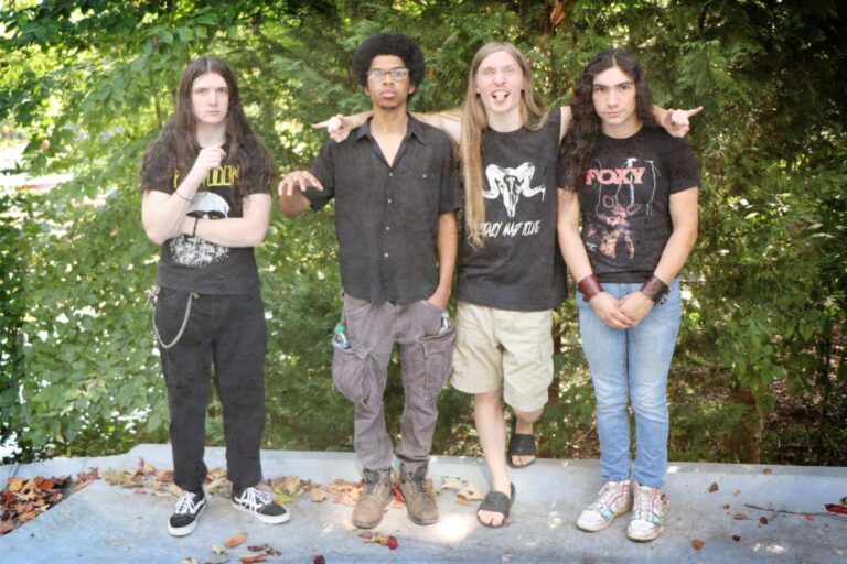 Crazy Mad Ride lança o novo single “Down To The Wire”
