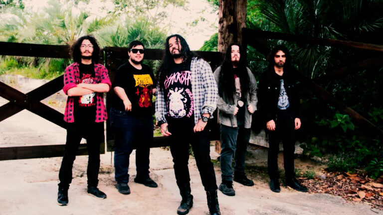 Dark New Farm anuncia série de vídeos para celebrar 5 anos de “Farm News”, seu EP de estreia