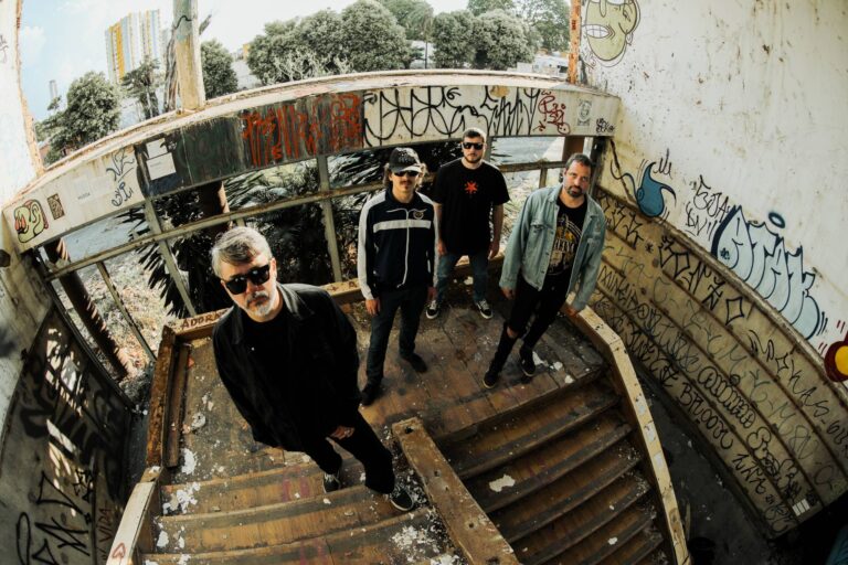 Mechanics inicia turnê que celebra 30 anos com dois shows em São Paulo