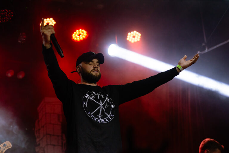 Thy Art Is Murder traz seu deathcore ao Brasil pela primeira vez