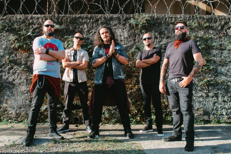 Ambivalentt lança single e lyric video para “Abyss” antecipando seu novo EP