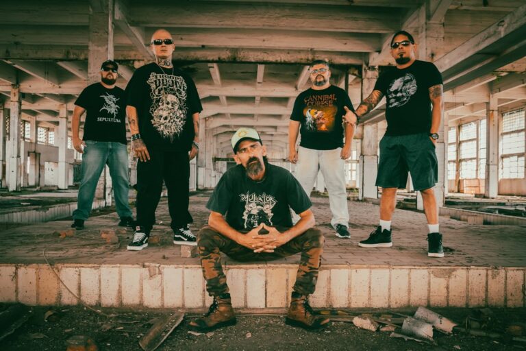 Insane Hell: Thrash metal old school sem fronteiras