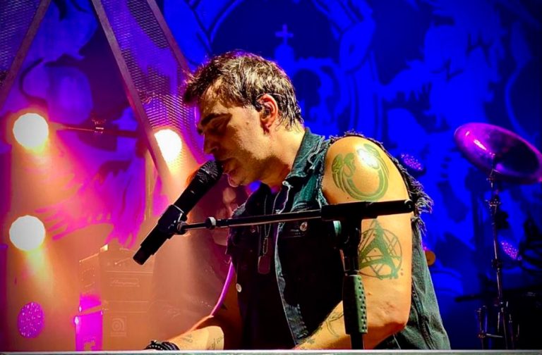 Alírio Netto: Turnê com o Queen Extravaganza na Europa celebra os 50 anos de “A Night at the Opera”