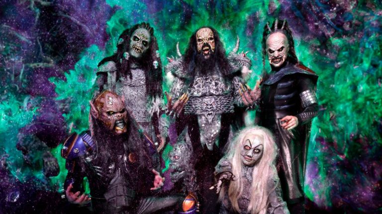 Lordi leva fãs em viagem nostálgica com novo single ‘Retropolis’