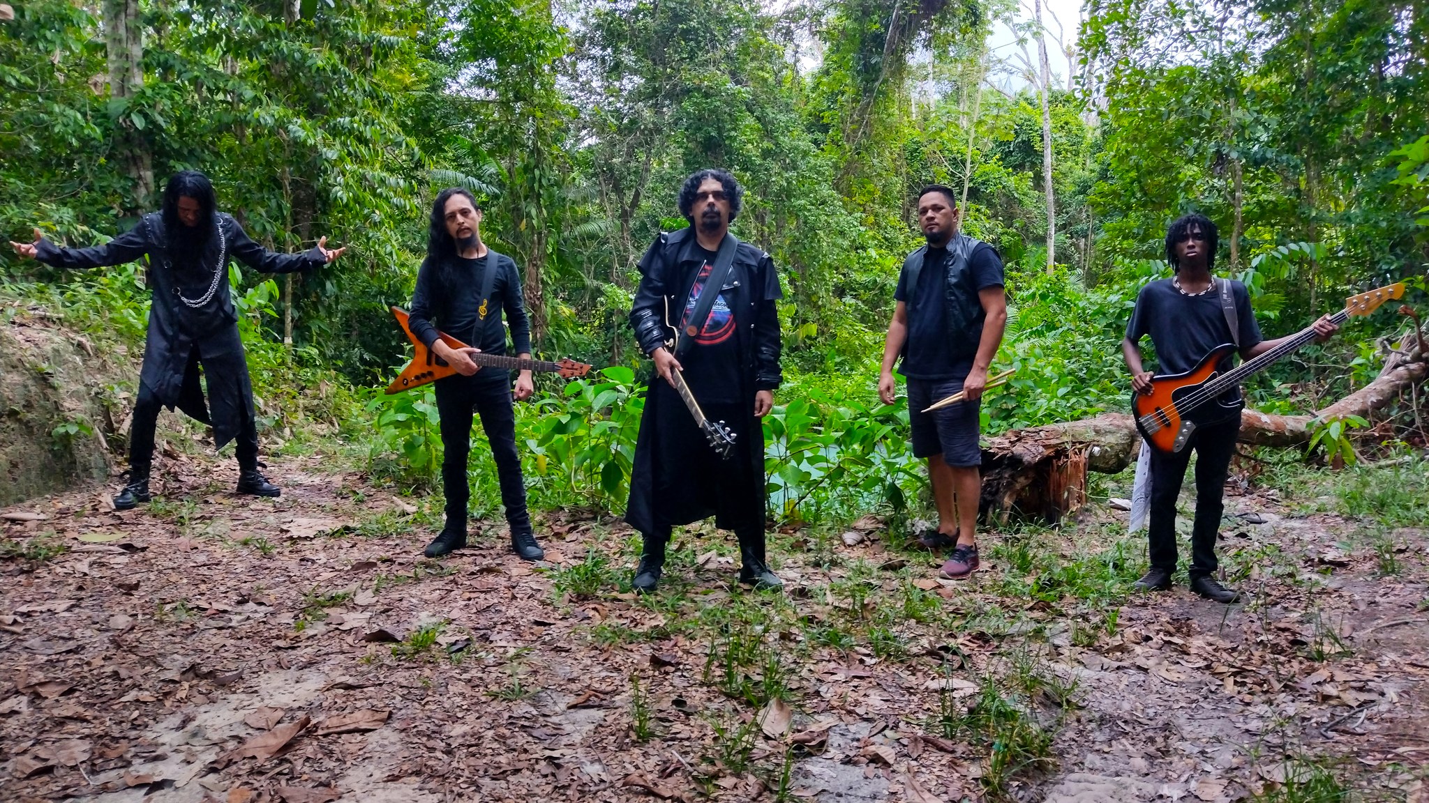 Shock Hazard celebra legado de “Hellfire” e anuncia nome do novo álbum para 21 de novembro